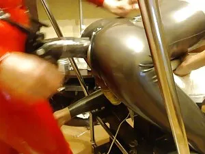 Dziewczyna przy red  ...