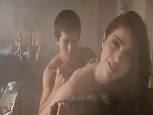 Biały mężczyzna cyca ...