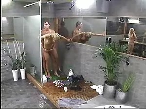 Pierwszoplanowy mamu ...