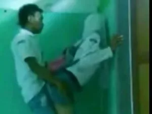 Tak, sex za darmo z  ...