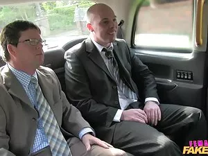 To lezbijki mamuski  ...