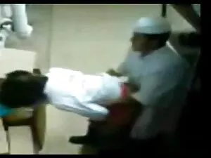 Mężczyzna Pokojówka  ...